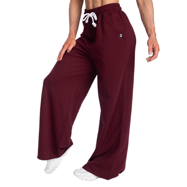 Wide sweatpants